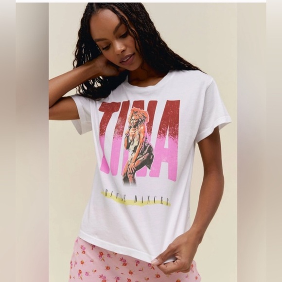 DAYDREAMER TINA TURNER PRIVATE DANCER SOLO TEE SIZE MED - Picture 1 of 2